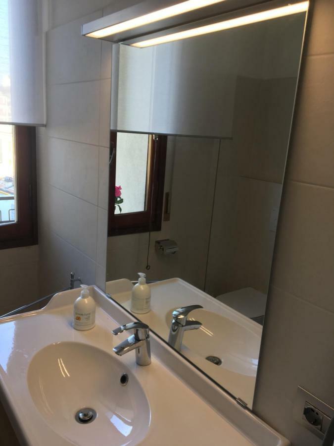 Tiraboschi Apartment Modena Eksteriør billede